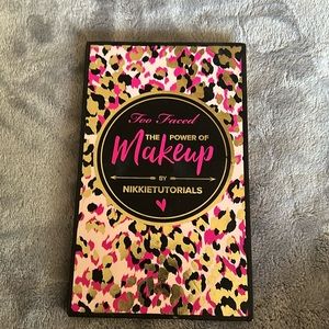 Too faces Nikki tutorials palette
